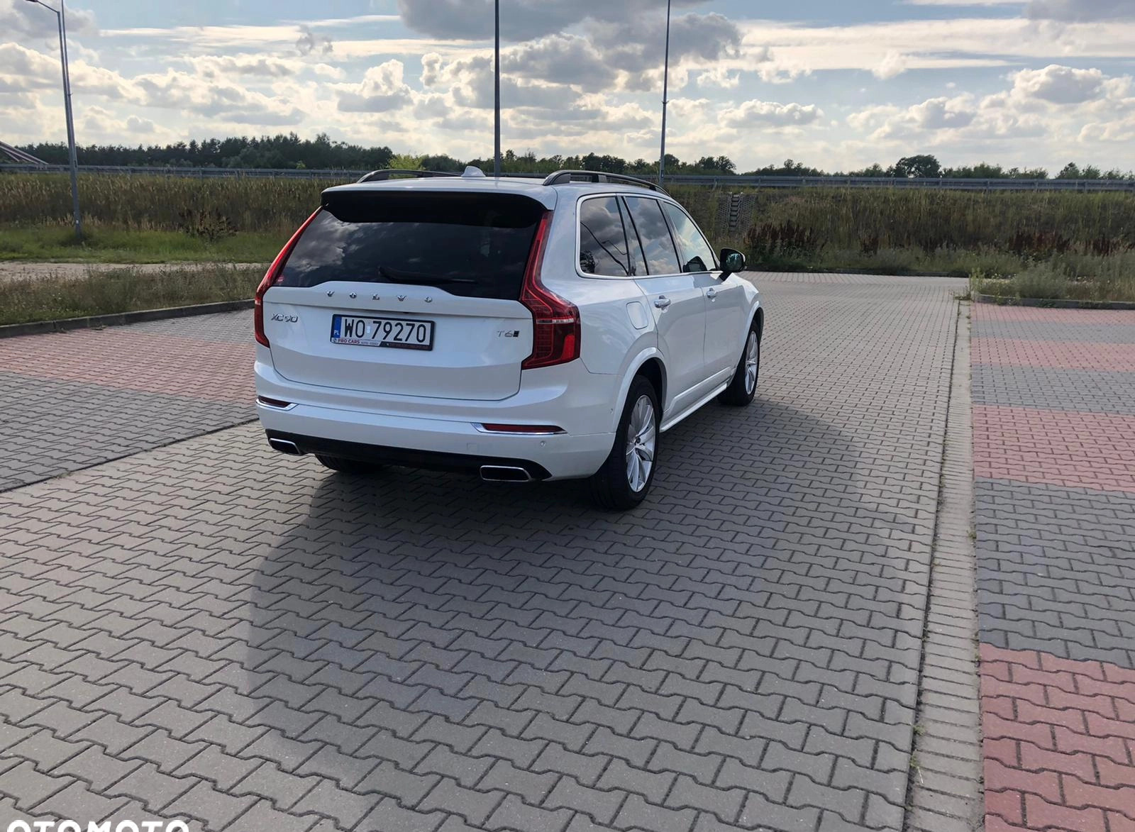Volvo XC 90 cena 99000 przebieg: 135000, rok produkcji 2015 z Ostrołęka małe 254